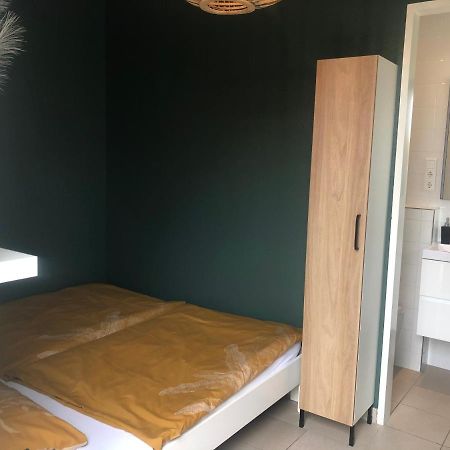Nieboer Bed & Breakfast Vrouwenpolder Luaran gambar