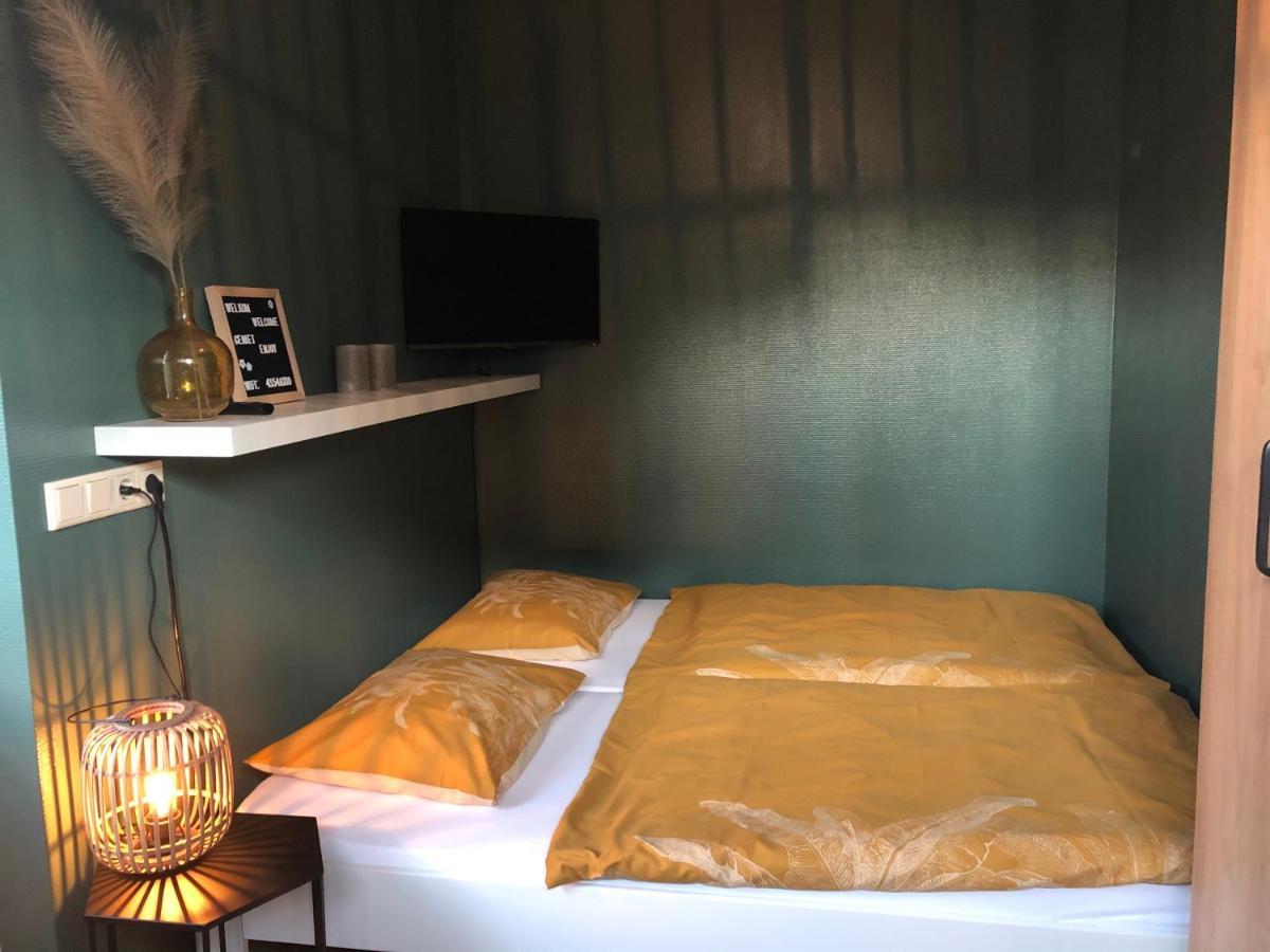 Nieboer Bed & Breakfast Vrouwenpolder Luaran gambar